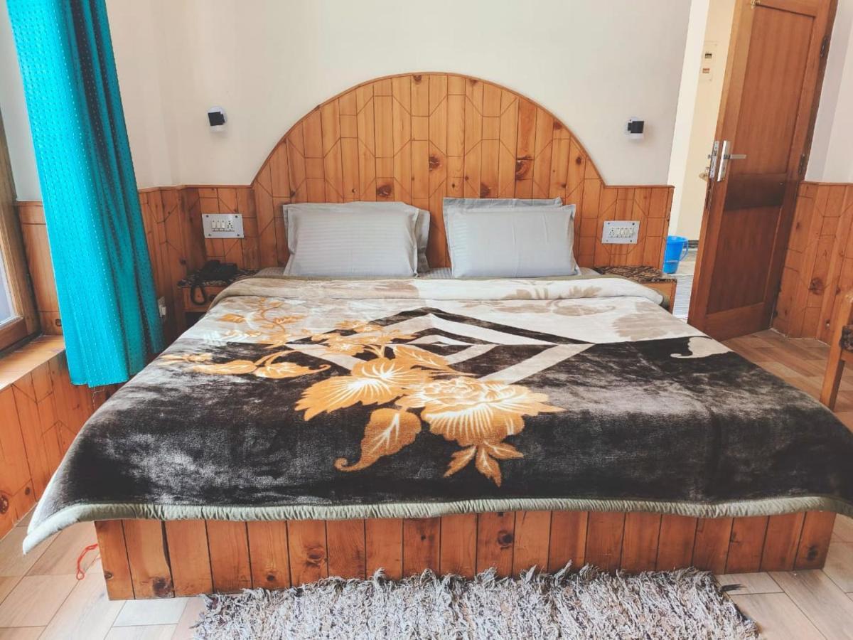 Hotel Hadimba Regency ! Free 4 Wheeler Parking ! Mountain View Rooms ! Near Mall Road Manali Luaran gambar