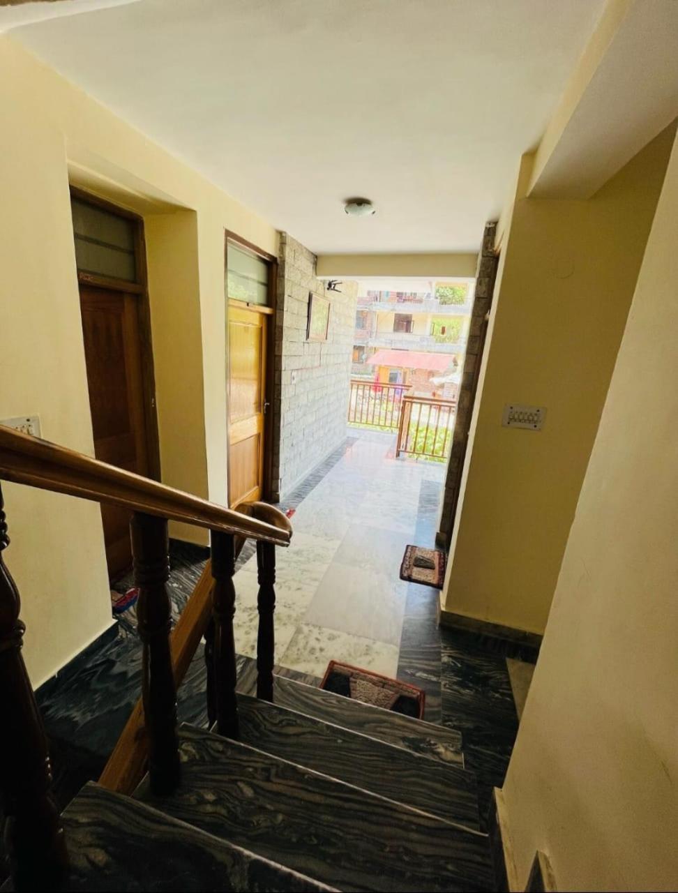 Hotel Hadimba Regency ! Free 4 Wheeler Parking ! Mountain View Rooms ! Near Mall Road Manali Luaran gambar