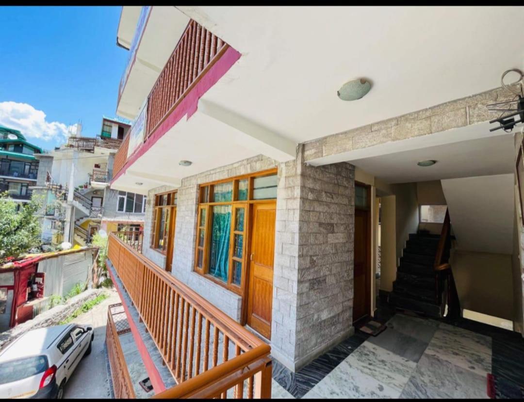 Hotel Hadimba Regency ! Free 4 Wheeler Parking ! Mountain View Rooms ! Near Mall Road Manali Luaran gambar
